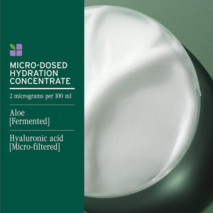 Biolage Hydra Source Deep Treatment Mask has a microdosed concentration of aloe and hyaluronic acid